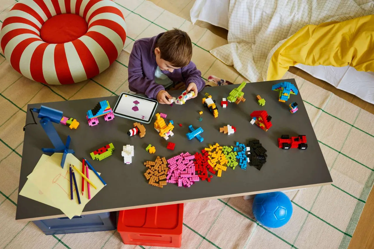 Creative Colorful Bricks For Kids 5+, Lego Classic Collection 820 Pieces, 11045