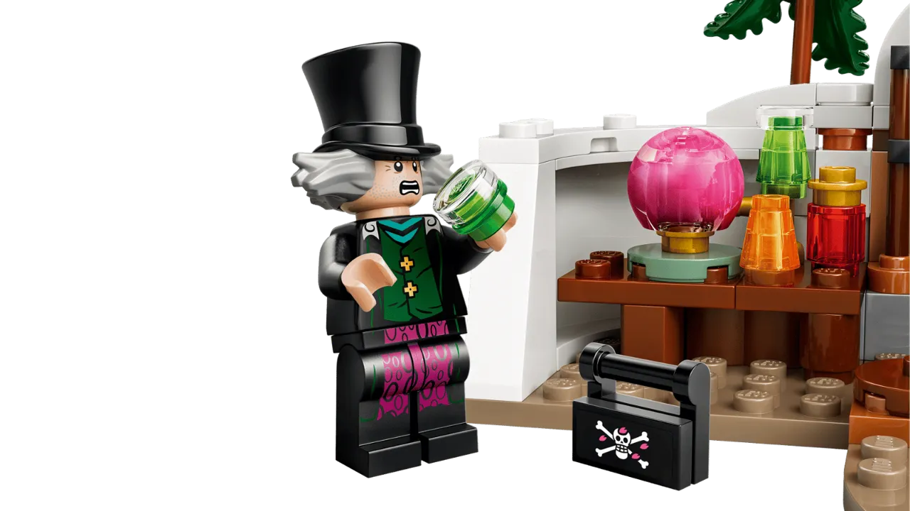 Dr. Hiriluk's Hideout, Lego One Piece Collection 271 Pieces, 75641