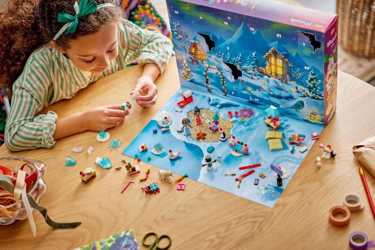 Friends Advent Calendar 2026, Lego Friends Collection 211 Pieces, 42698