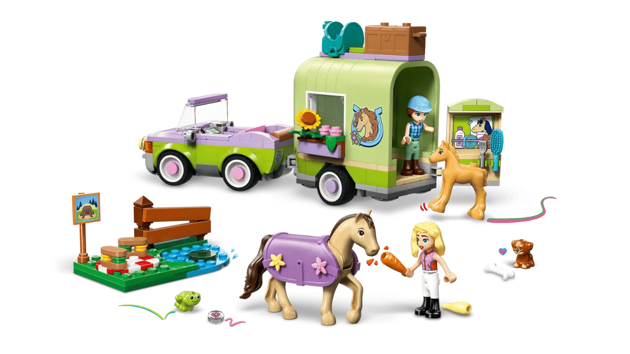 Horse & Baby Foal Trailer, Lego Friends Collection 279 Pieces, 42695