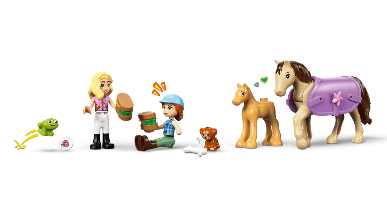 Horse & Baby Foal Trailer, Lego Friends Collection 279 Pieces, 42695