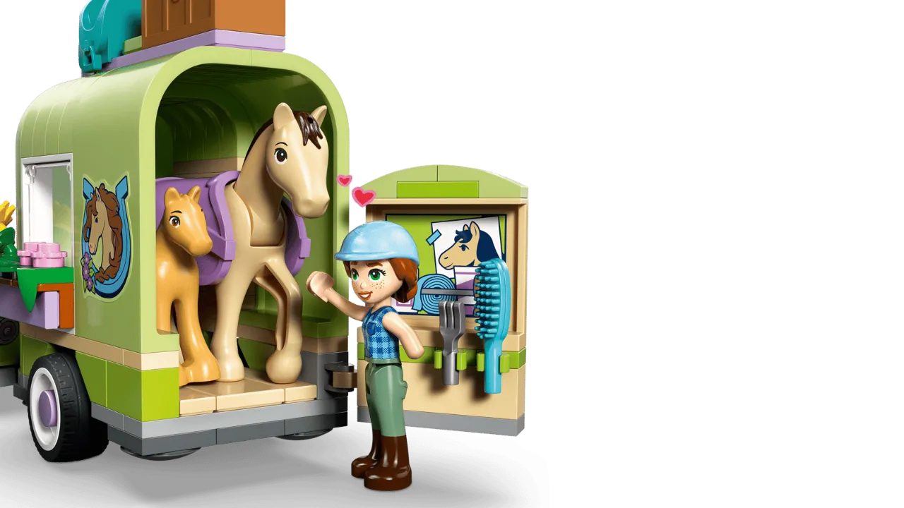 Horse & Baby Foal Trailer, Lego Friends Collection 279 Pieces, 42695