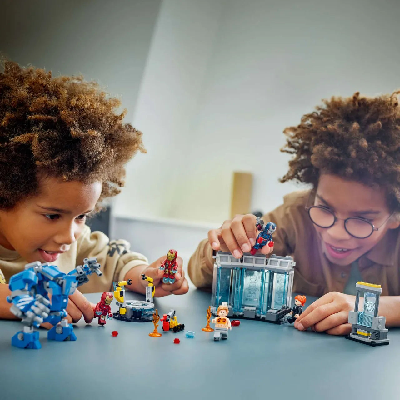 Iron Man's Laboratory: Hall of Armor, Lego Marvel 76315