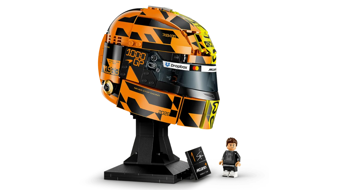 McLaren Mastercard F1 Team Lando Norris Helmet, Lego Editions Collection 793 Pieces, 43023