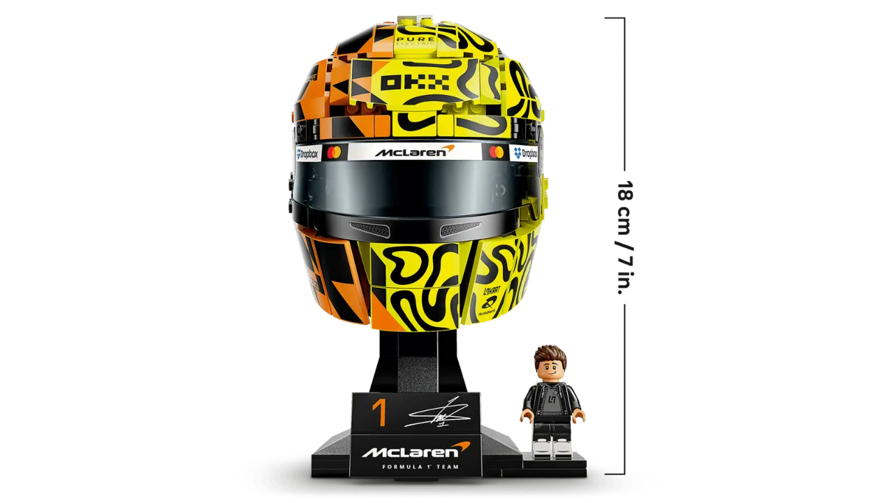 McLaren Mastercard F1 Team Lando Norris Helmet, Lego Editions Collection 793 Pieces, 43023