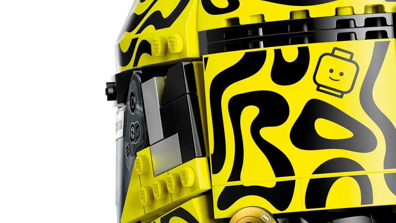 McLaren Mastercard F1 Team Lando Norris Helmet, Lego Editions Collection 793 Pieces, 43023