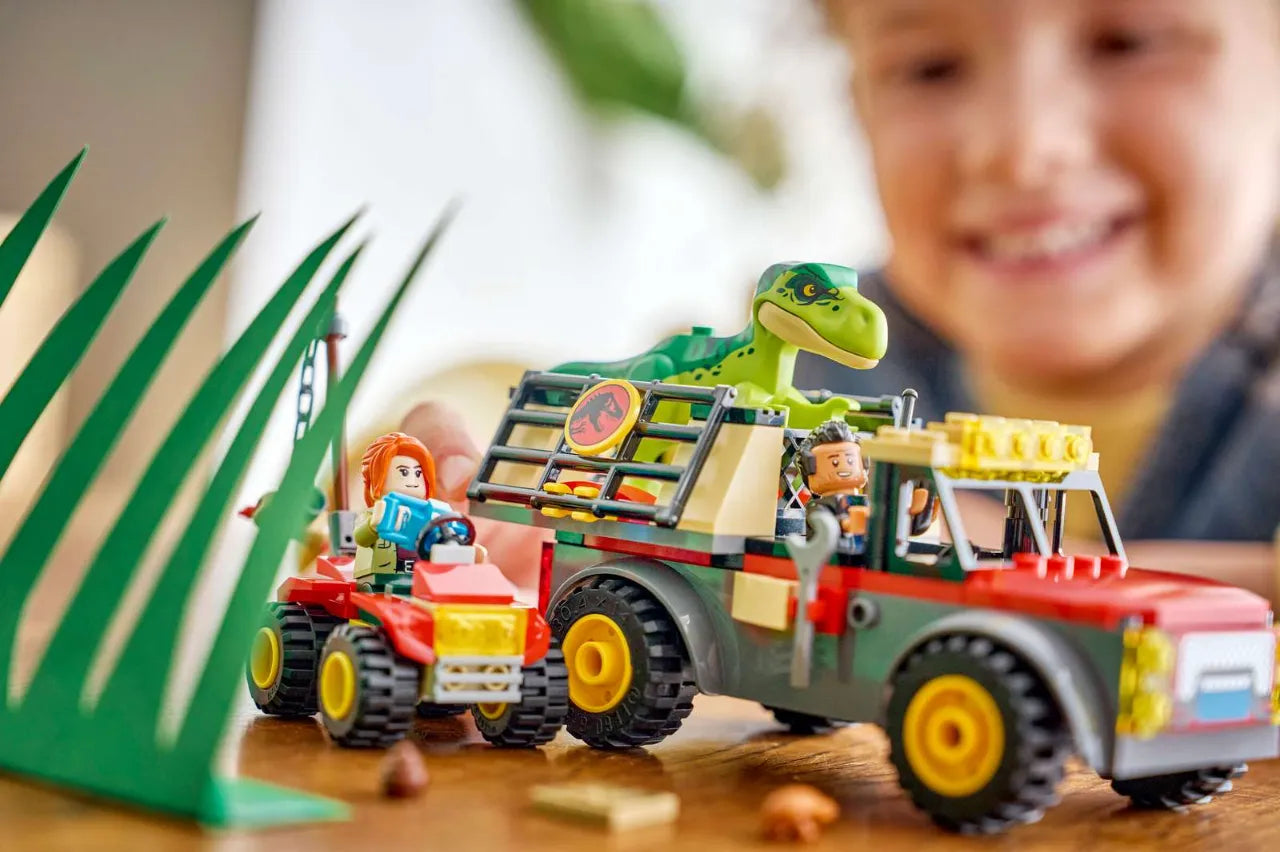 Young T. rex Transport Truck, Lego Jurassic World Collection 115 Pieces, 77978