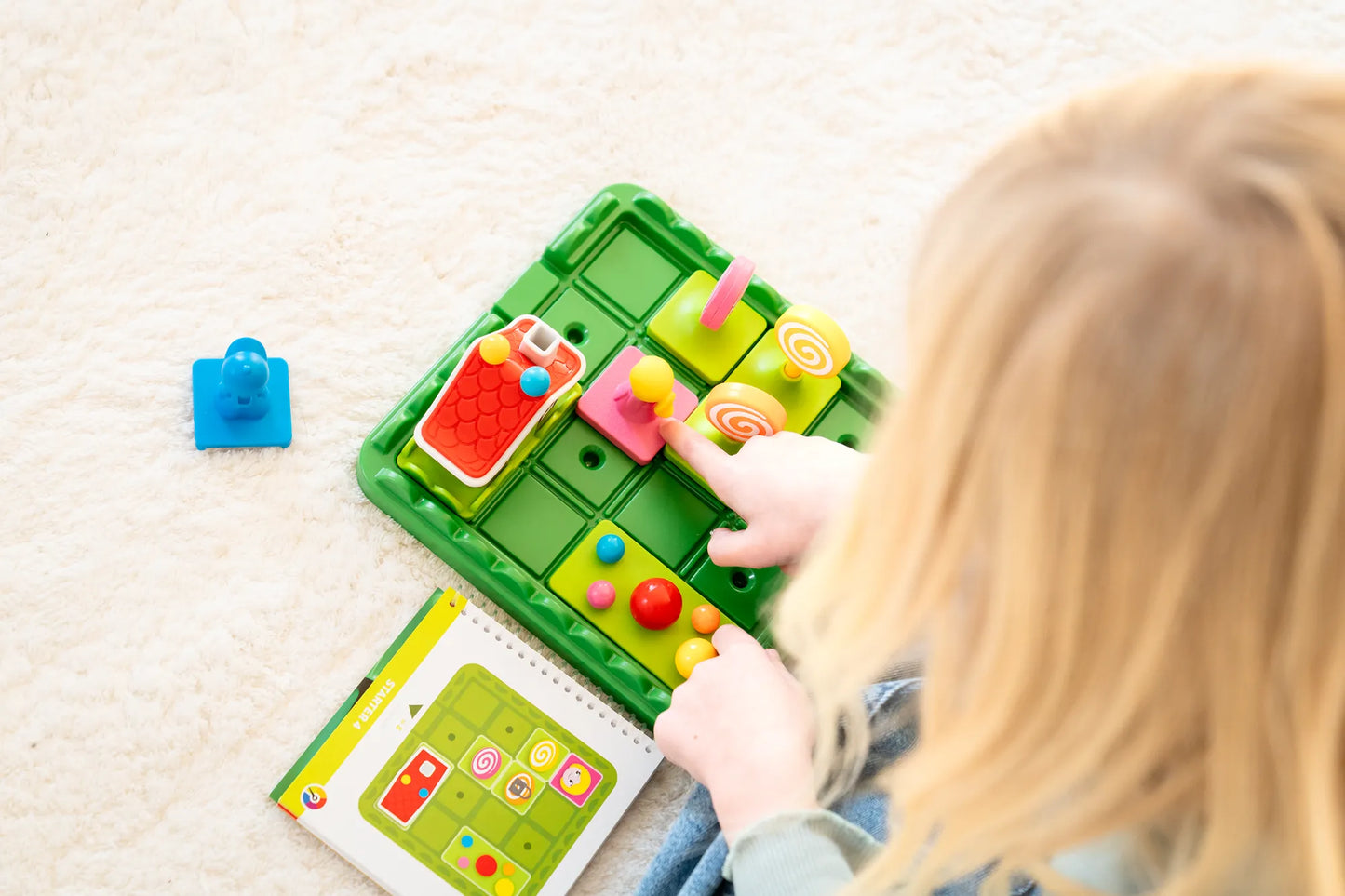 Logic Game 5+: Hansel & Gretel, SmartGames
