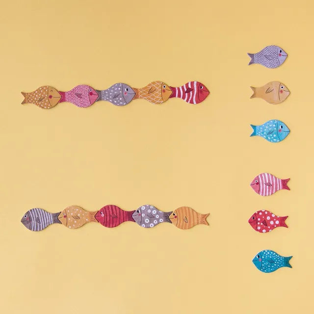 No rules family game: The whale & the fish, LONDJI