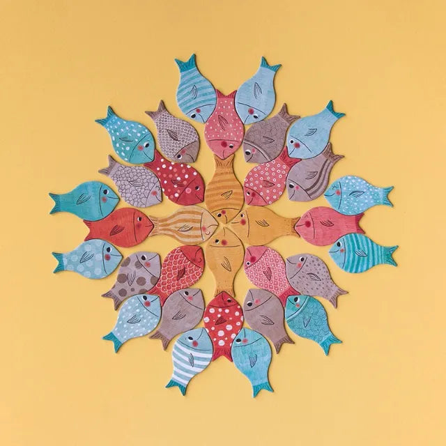 No rules family game: The whale & the fish, LONDJI