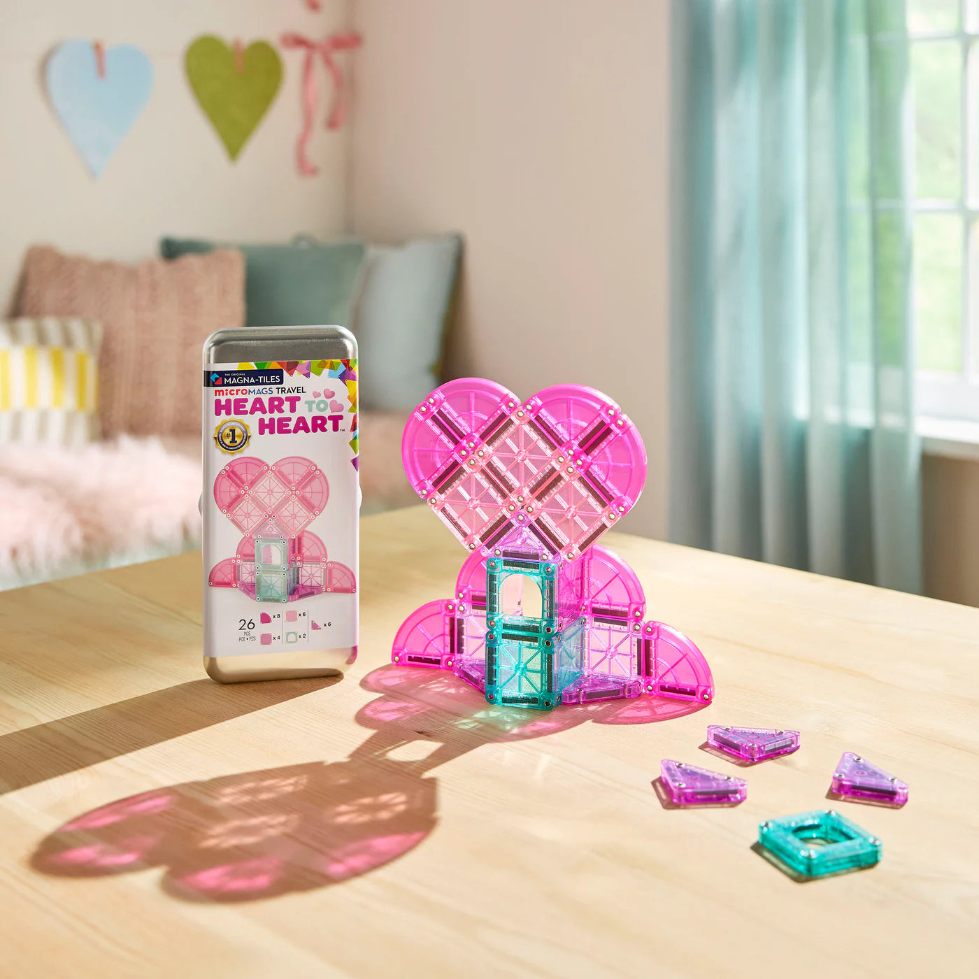 Travel Set microMAGS 26-Piece: Heart to Heart, Magna-tiles