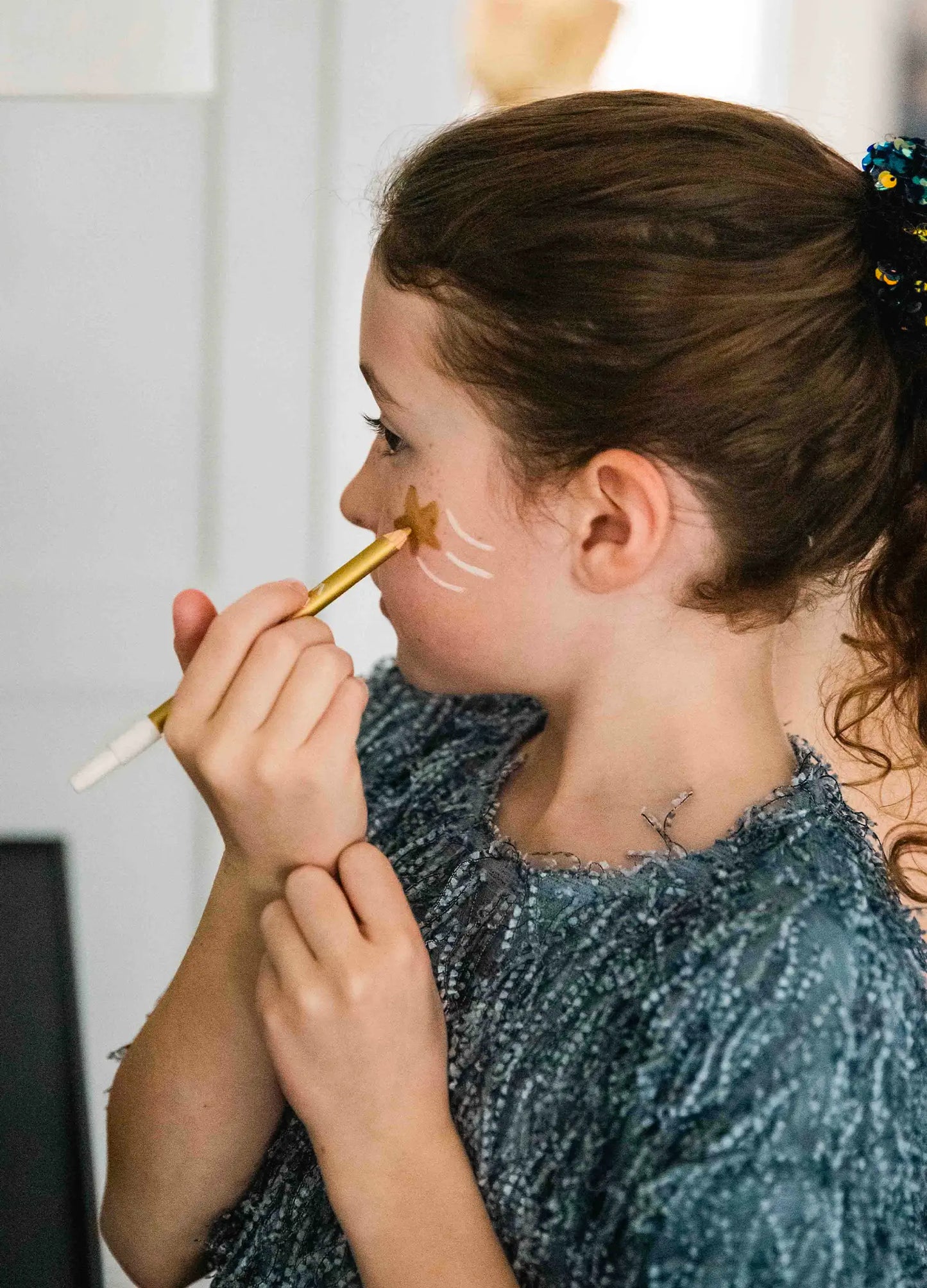 Face Painting pencils Slim 4 colors : Gold, Silver, Black, White. Namaki