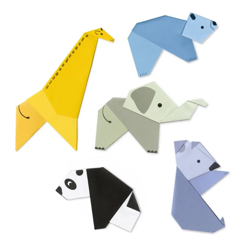 Origami construction: Giraffe, Djeco
