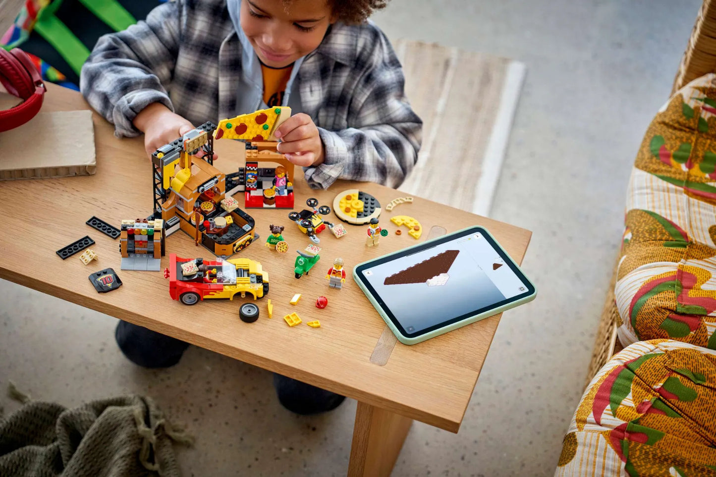 Pizza Delivery Experience with Vehicles 60496, Lego City