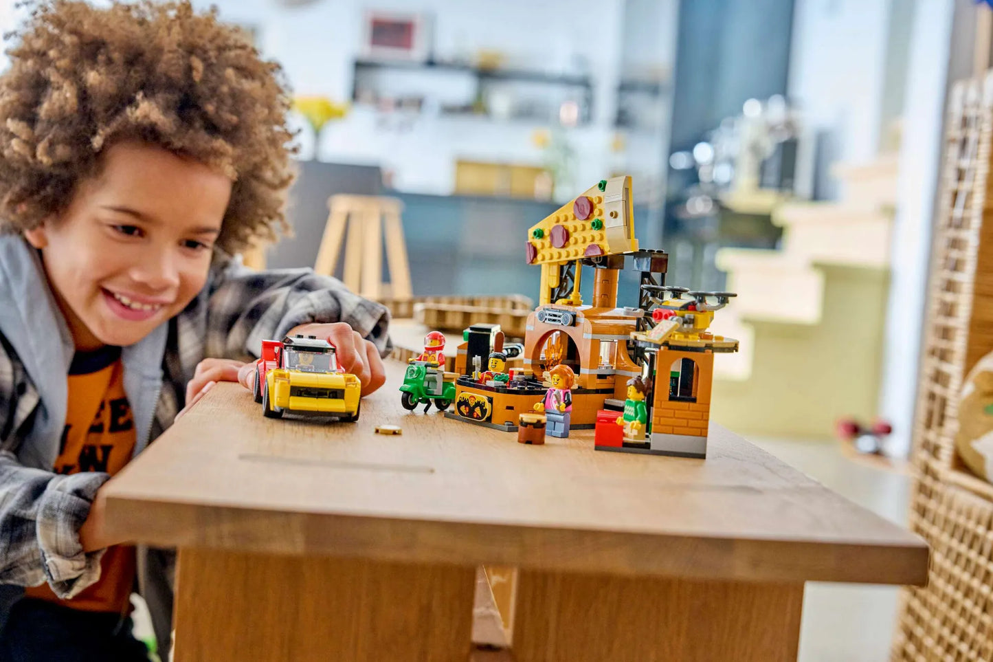 Pizza Delivery Experience with Vehicles 60496, Lego City