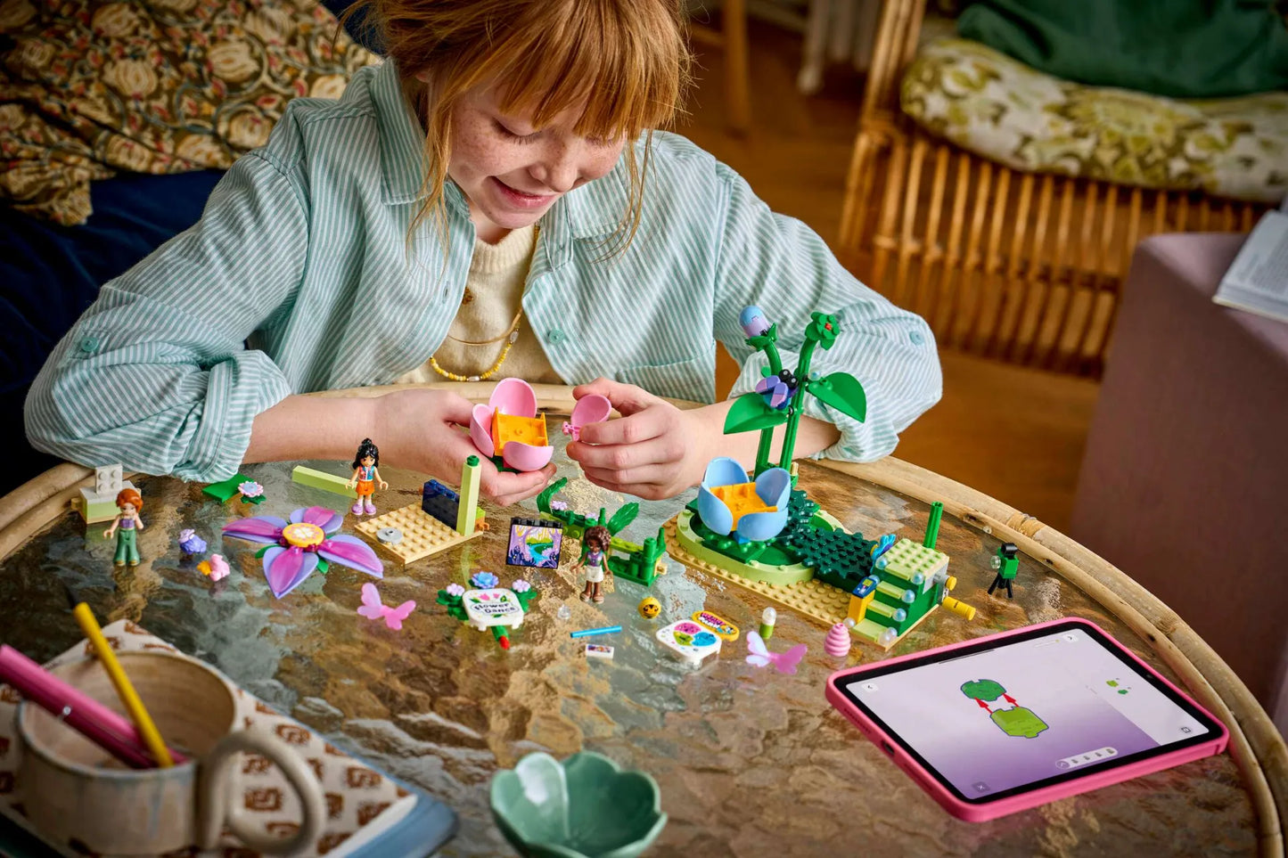 Spinning Flower & Fairy Teacup Ride 42702, Lego Friends