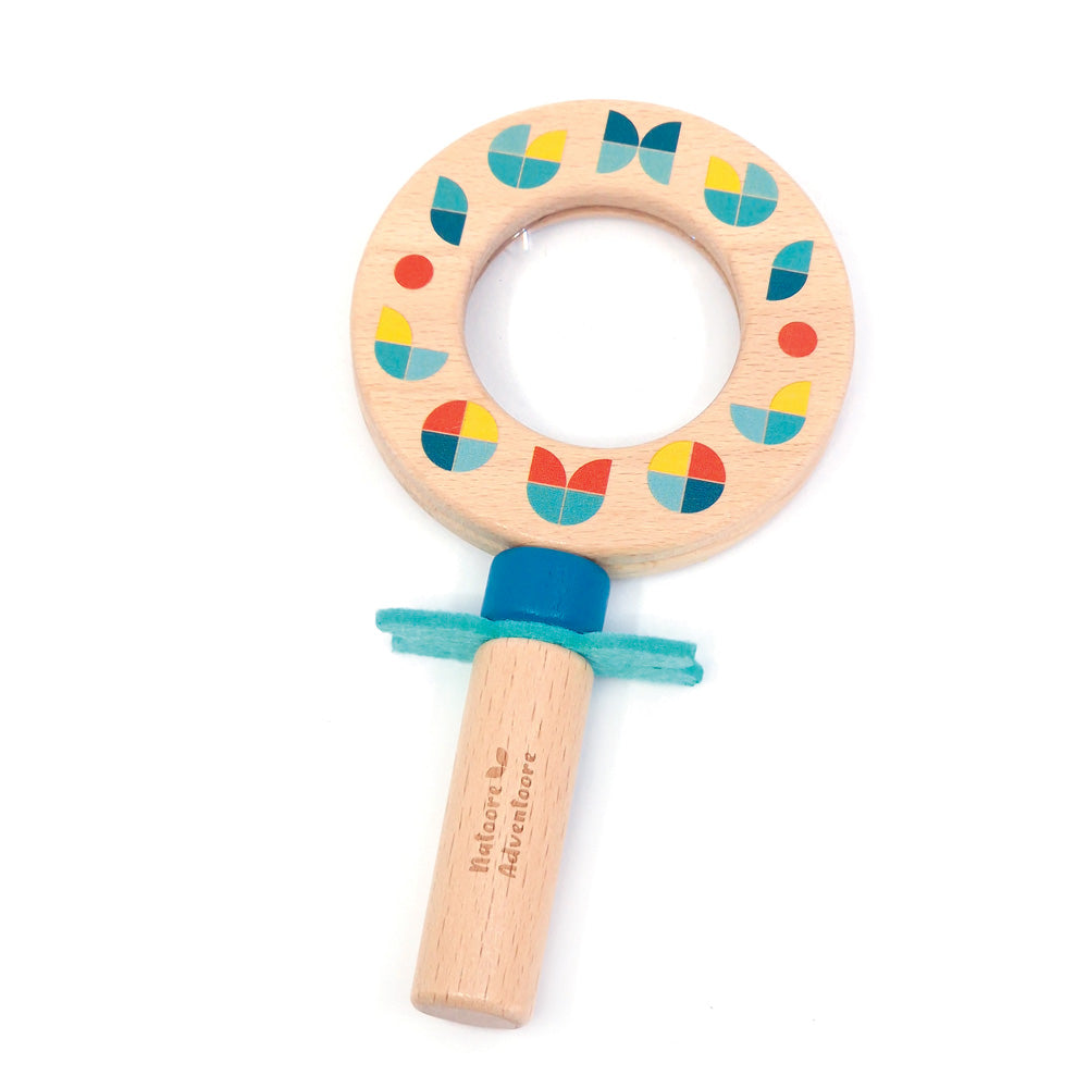 Magnifying Lens: Natoore Adentoore, Svoora