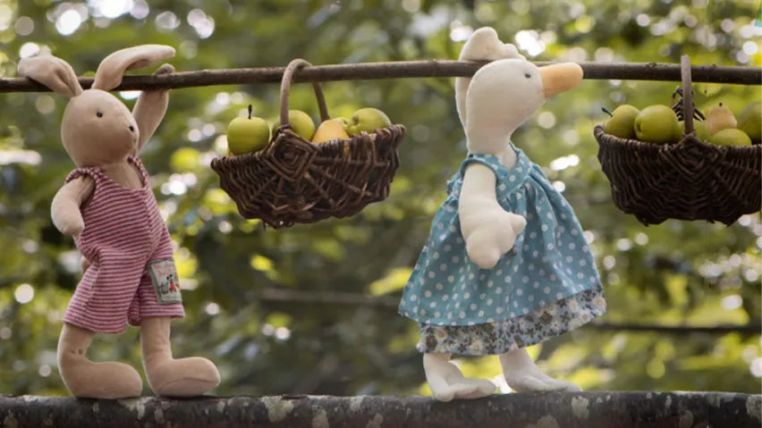 Sylvain the rabbit La Grande Famille, Moulin Roty