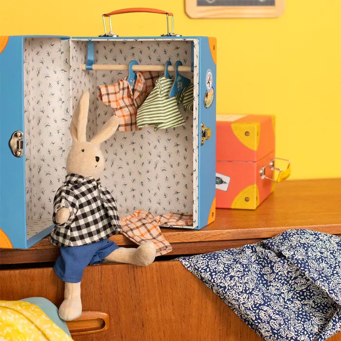 Little wardrobe suitcase: Sylvain La Grande Famille, Moulin Roty