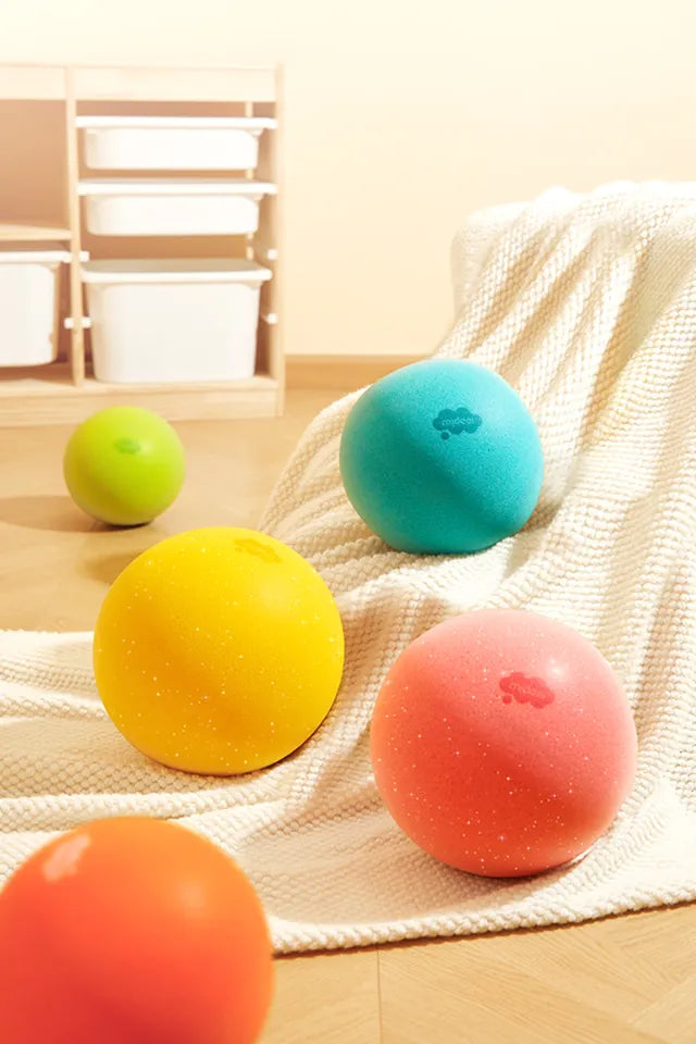 Tropical Orange, Quiet Fluffy Ball for Kids 3+, 18 cm