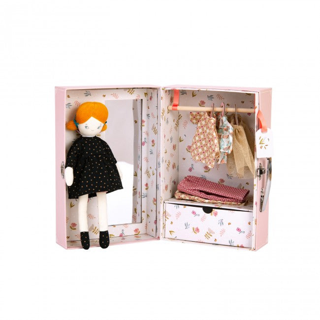 The little wardrobe suitcase Les Parisiennes, Moulin Roty