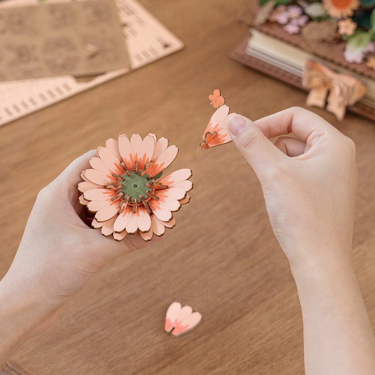 DIY 3D Wooden Puzzle: Blooming Book Flower Bouquet TW04H, Rowood