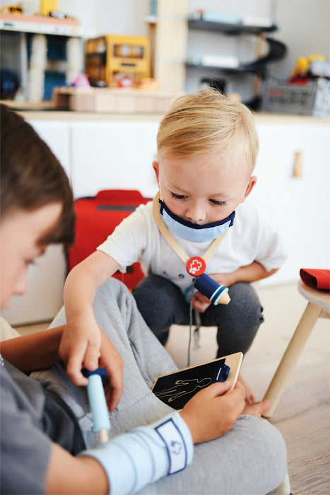 EmergencyDoctorsBackpack-4